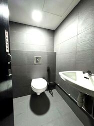 Capital Square (D1), Office #466656161